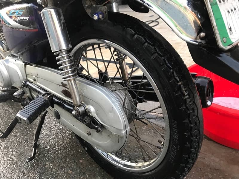 honda 125level bike 3