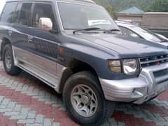 Mitsubishi Pajero 1992