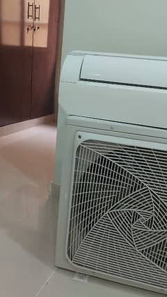 Haier air condition 1.5 ton 0