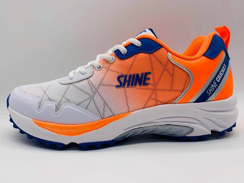 Shine Cricket Shoes 3