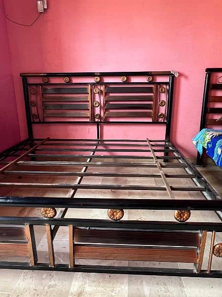 iron double bed with mattress (diamond mattress) 3