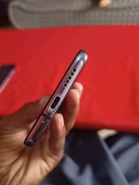 Oneplus 7T 8/128
PTA APPROVED 
fresh sealed phone
Mint condition 1