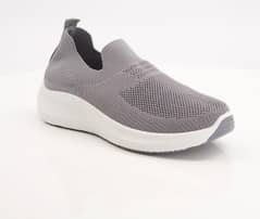 men sneaker comfortable