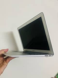 Mackbook Air (13-inch, Mid 2012)