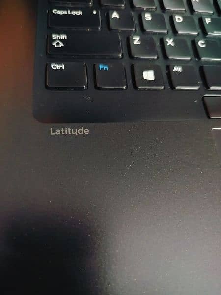 Dell Latitude 7480 9