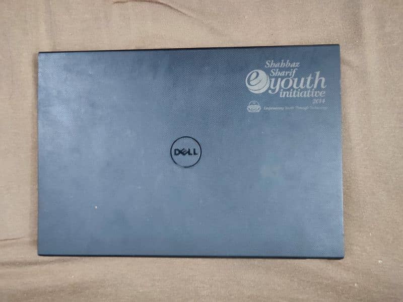 Dell Inspiron 15 1