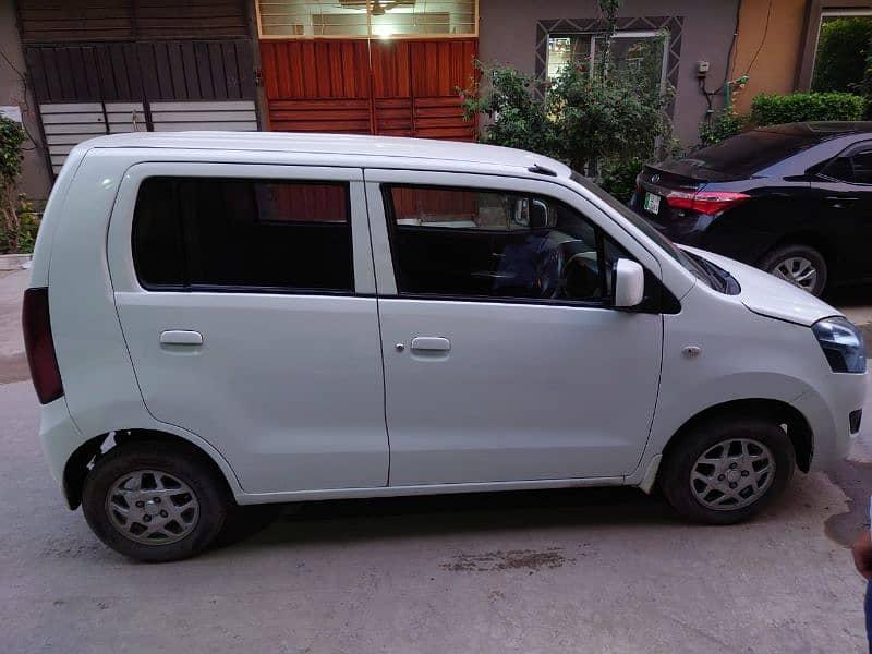 Suzuki Wagon R 2019 3