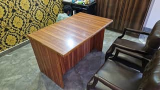 Very good quality 3 x 2 ft table - vinyl topped