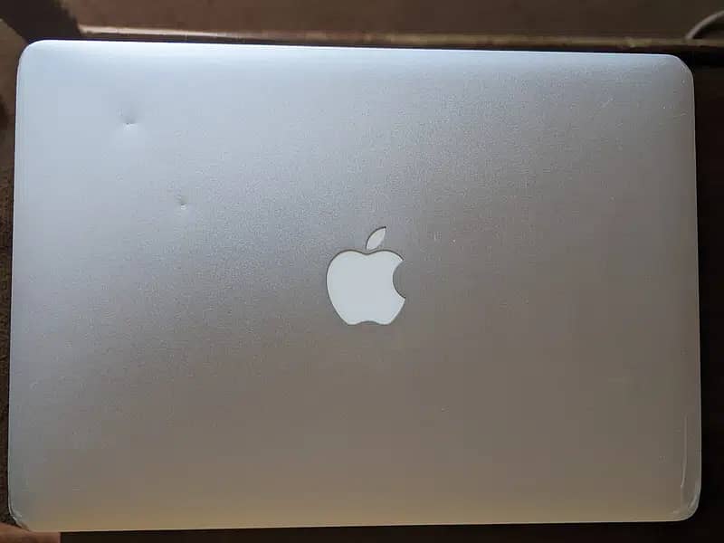 Macbook Air 2015-13 inch-Apple/Mac/Laptop/Gaming/Windows 2