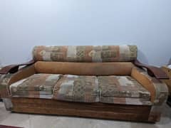 Spacious 7-Seater Sofa Set for Sale 0