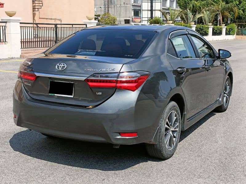 Toyota Corolla Altis 2019 3