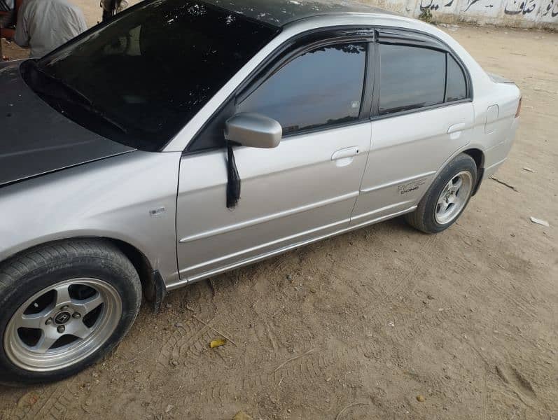 Honda Civic EXi 2002 3