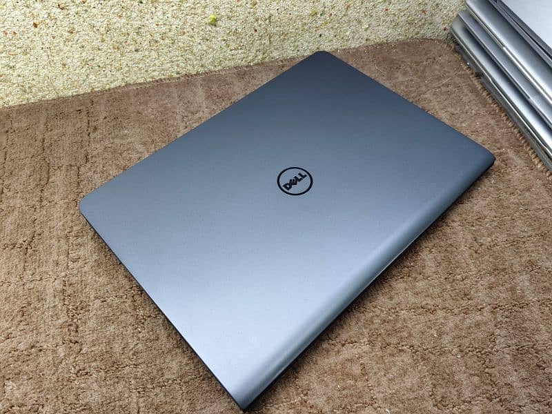 *_Dell Latitude Ultra Glossy 3450i5/5th Gen 3