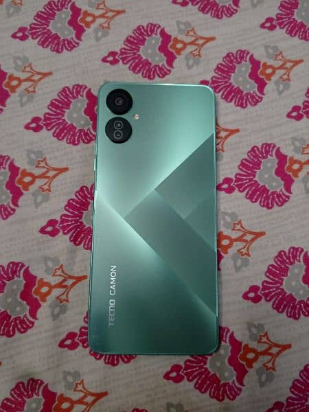 Tecno camon 19 neo 4