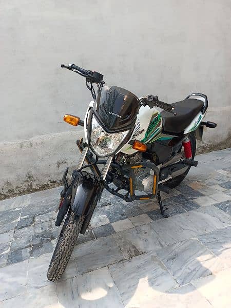 Honda 125CBF 0