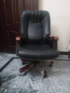 Office Chair/Executive Chair/Business Chair