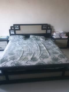 bed set 10/9 condition 0