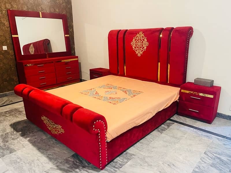 Bed Set with huge dressing and side tables 1