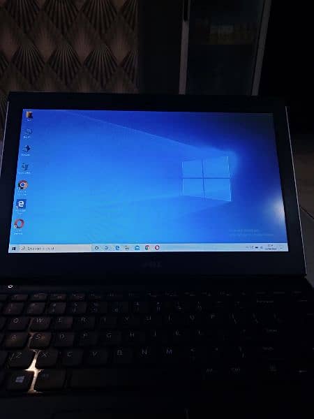 Dell i3 2nd generation 4gb ram 64gb SSD all ok good for work 5