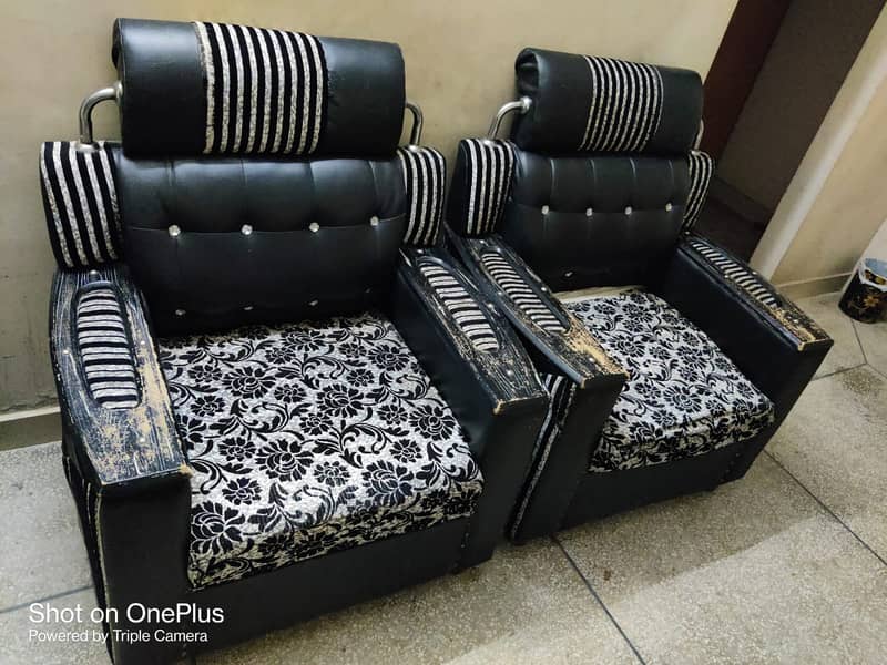 2 sets of 5 seater sofa are required for sell. 1