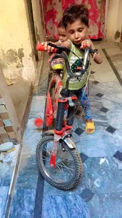 bicycle ha only 1 month use urgent sall