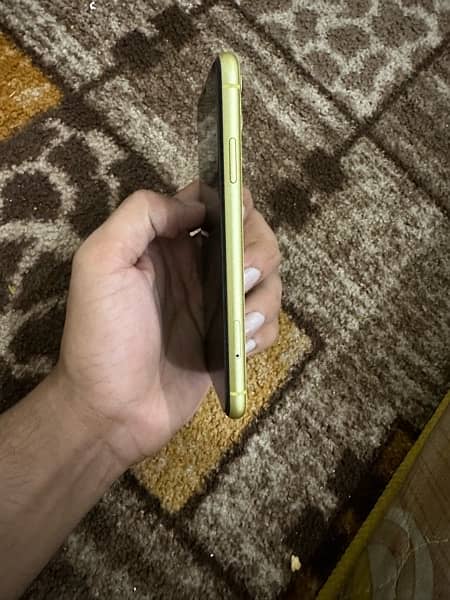 Iphone 11 128gb pta approved 5