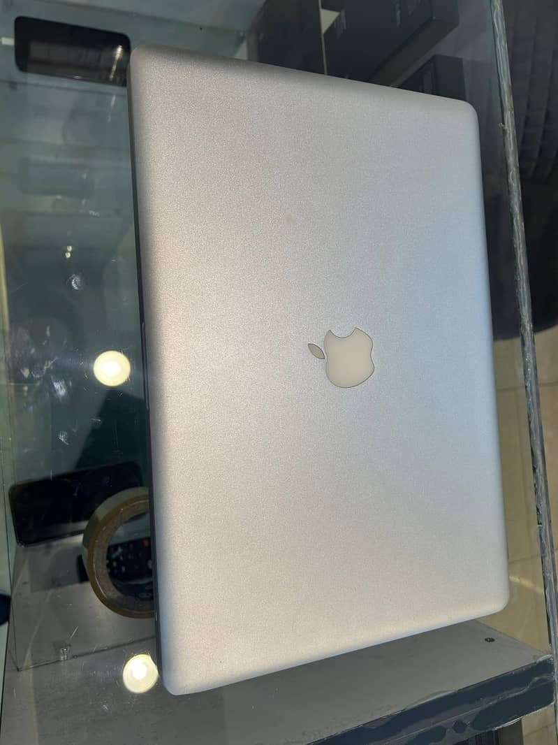 Apple MacBook Pro A1278 - 8GB RAM 256GB SSD - 2.5GHz Dual-Core 4