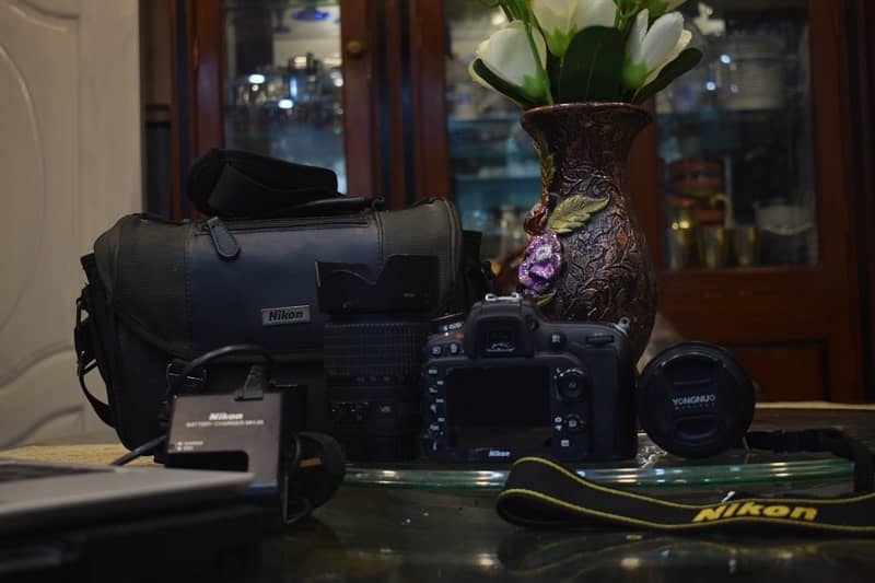 Nikon D7100 with full package 1