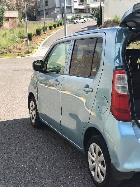 Suzuki Wagon R 2014 7