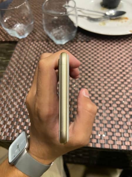 Iphone 7plus gold 32 GB sim working 0