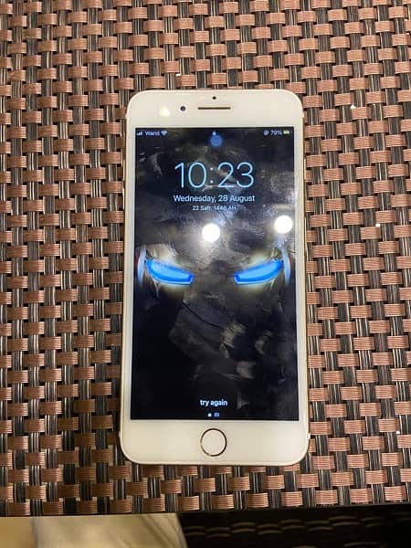 Iphone 7plus gold 32 GB sim working 1