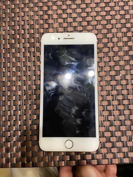 Iphone 7plus gold 32 GB sim working 2