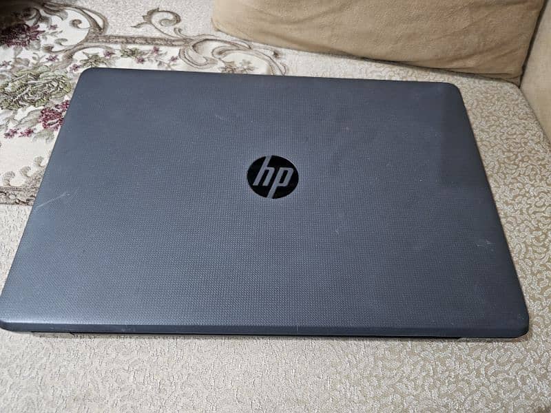 HP Notebook Core i3 Gen 6 SSD 1