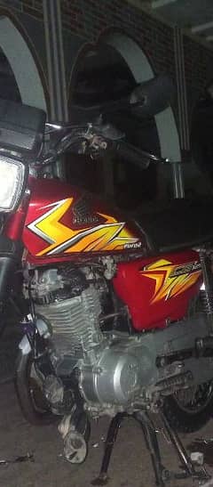 Honda 125 motorcycle