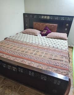 King size Bed with 2 side table