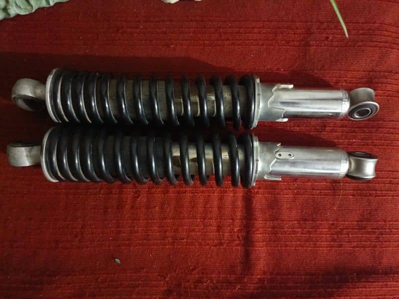 Suzuki 150 GS original Shocks 0322 4576776 0