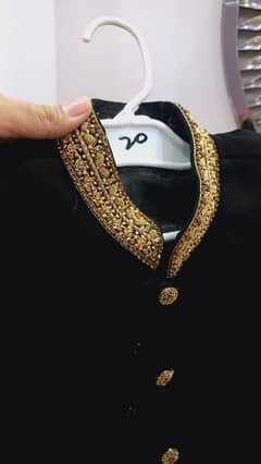 preloved sherwani only one time one hr weared,size nmber 28.