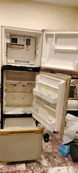 Refrigerators & Freezers , National company ka ha 8