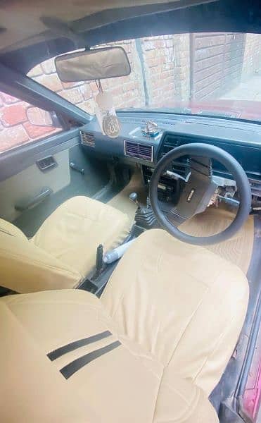 Nissan Sunny 1990 5