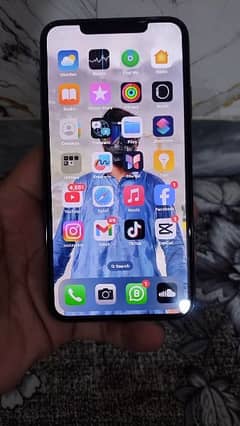 Iphone 11 pro max factory unlock non pta for sale