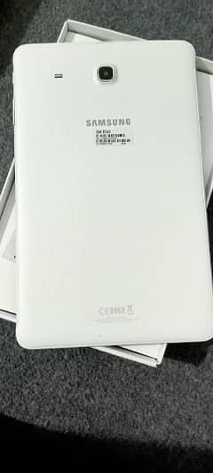 Samsung Tab E