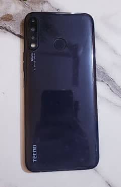 Tecno Spark 4