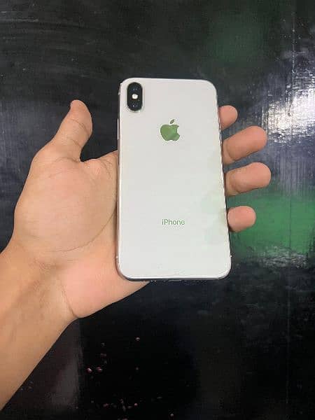 Iphone X (256GB JV Non PTA) 0