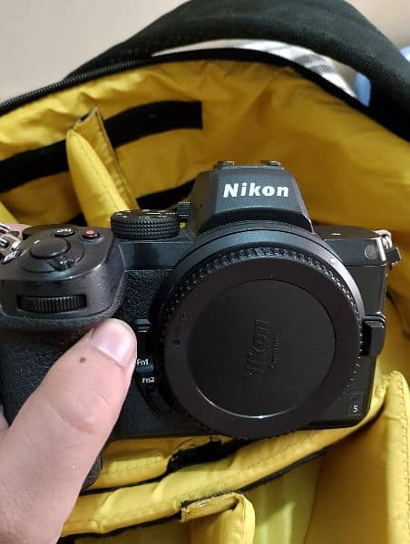 nikon z5 + adapter ftz + sigma 35mm 1.4 +bag + UHs2 card 1