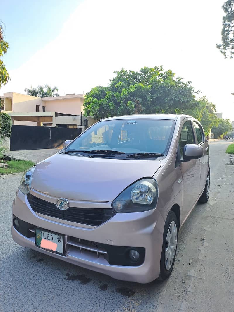 Daihatsu Mira 2015 2