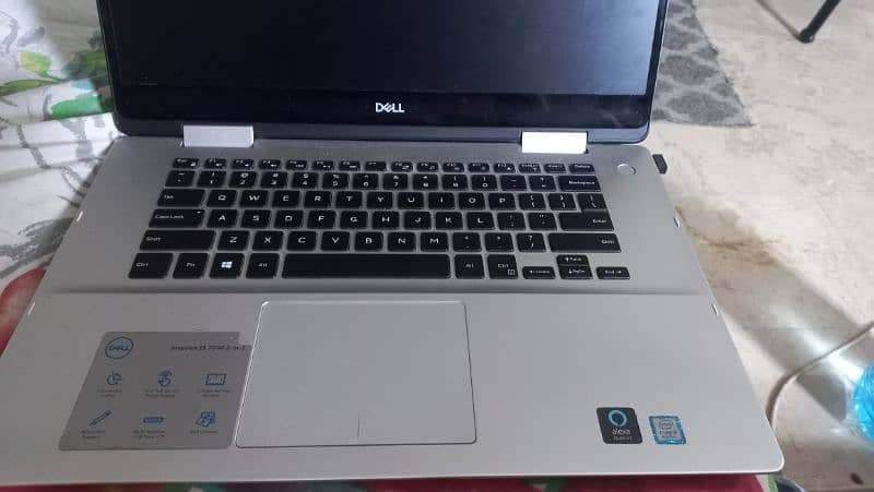 Dell inspiron 7586 2 in 1 (touch and type) 2