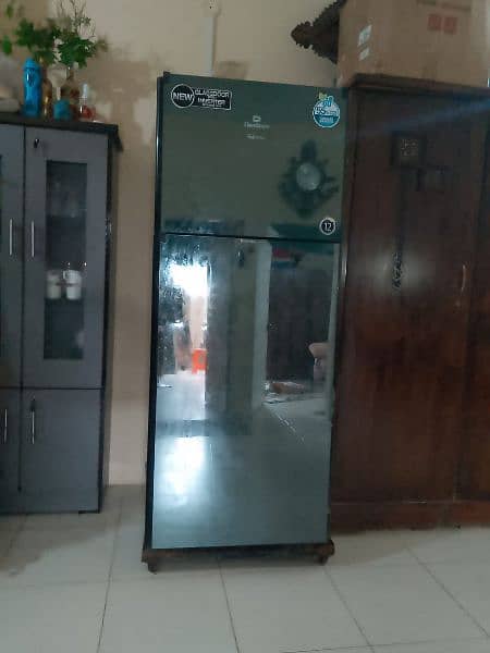 Dowlance inverter glass  door giray colour large size 1