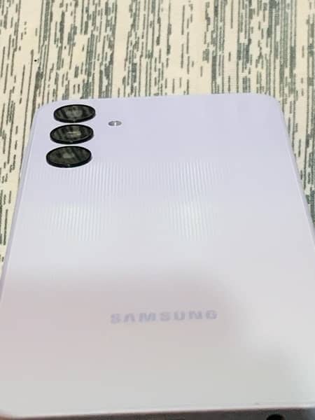 Sumsang galaxy A53 +92-312- 55010/50 1