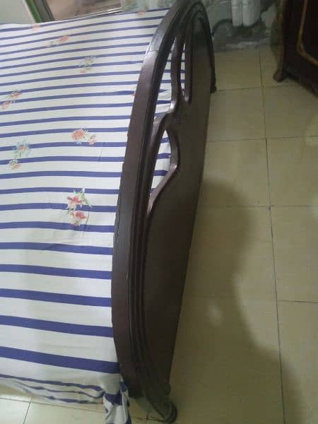 double wooden bed used 7/10 condition 2