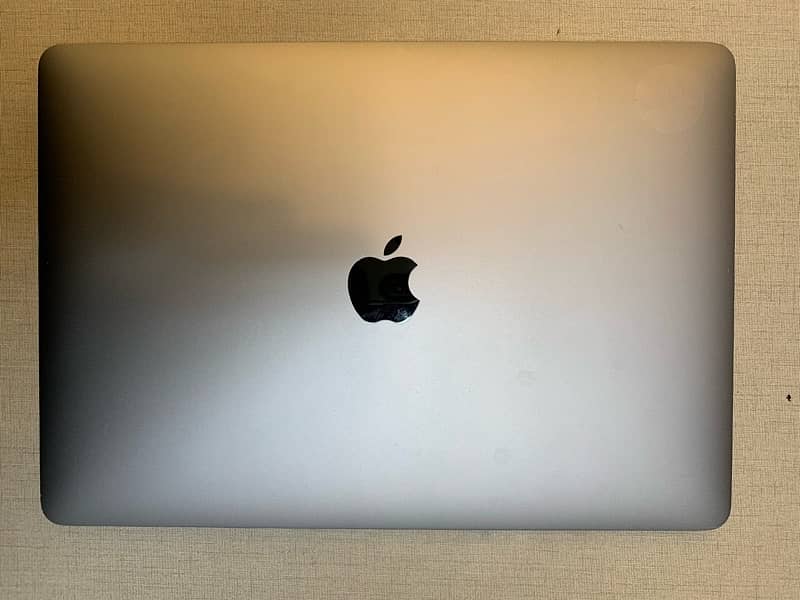 M1 Macbook pro 2020 8/512 2